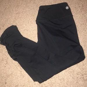 Black work out pants. From kohl’s I believe.